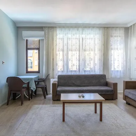 Ξενοδοχείο με διαμερίσματα Tunali 3*