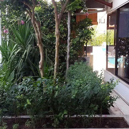 Apart Otel Tunali 3*